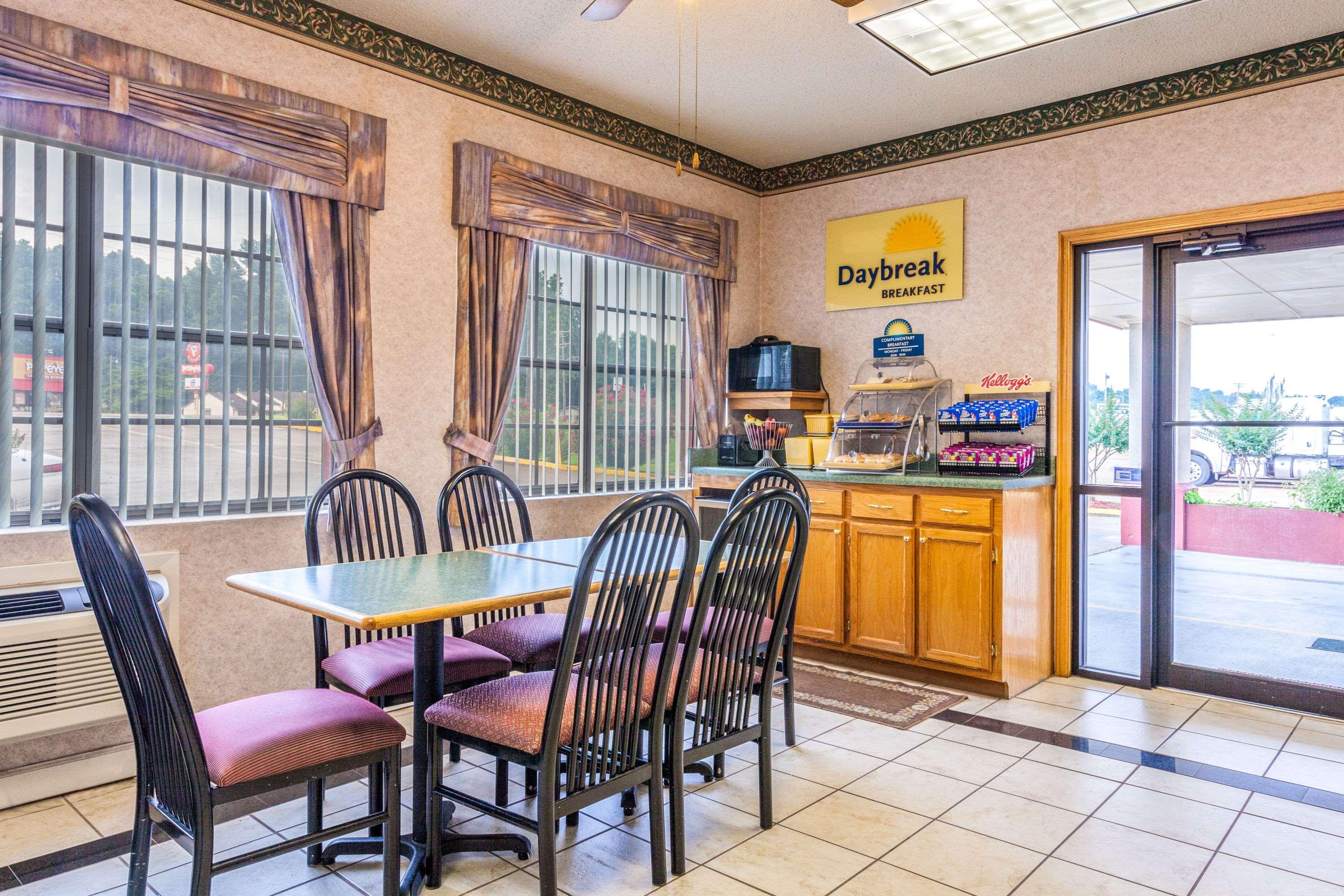 Days Inn By Wyndham Yazoo City Exteriör bild